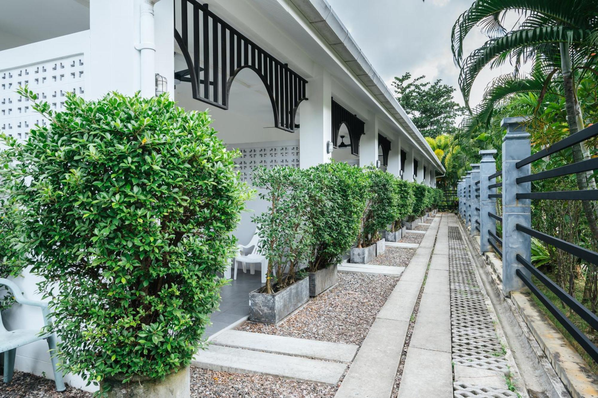 Vivace Hotel Kamala Beach Exterior foto